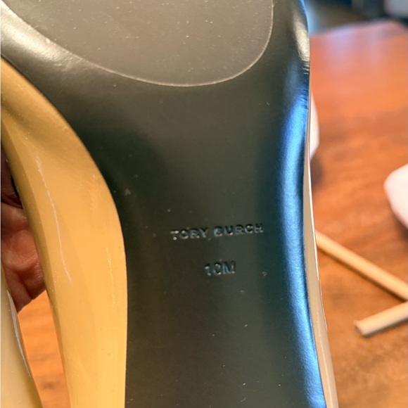 Tory Burch Beige Patent Leather Flats - Picture 6 of 10